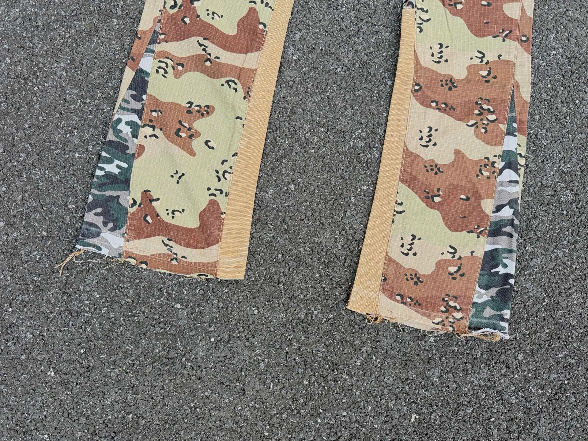 P250💰GA04 GALLERY DEPT. Desert camouflage spliced ​​overalls American high street loose multi-pocket micro-flare casual trousers Code number: 28 30 32 34 36